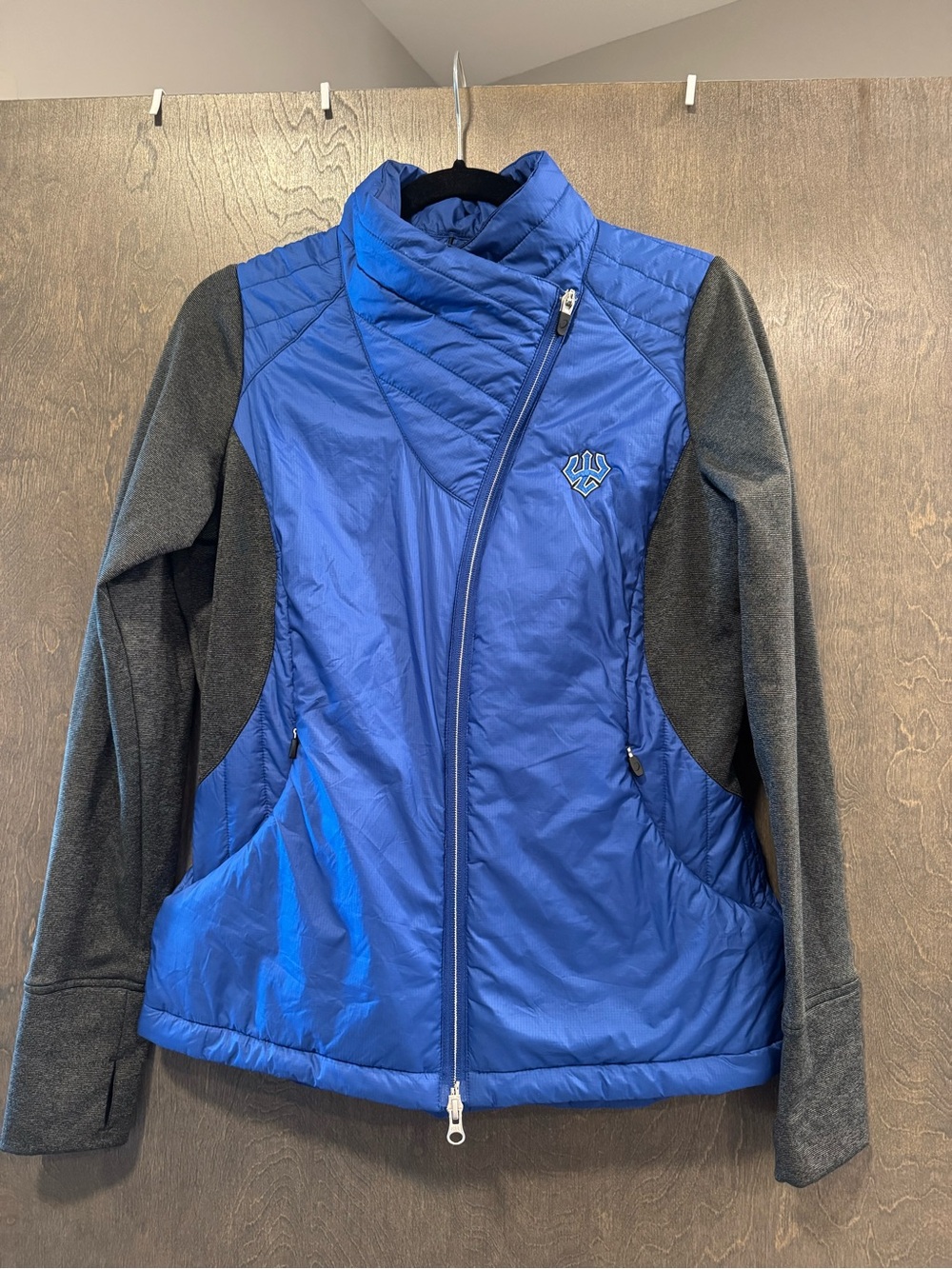 Blue & Gray Women's Quilted Jacket - W&L